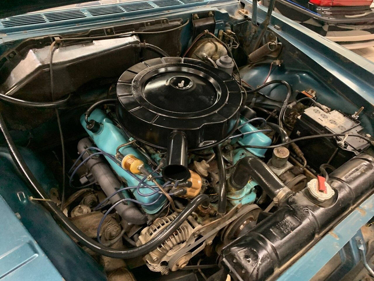 1963 Dodge Custom 880 24