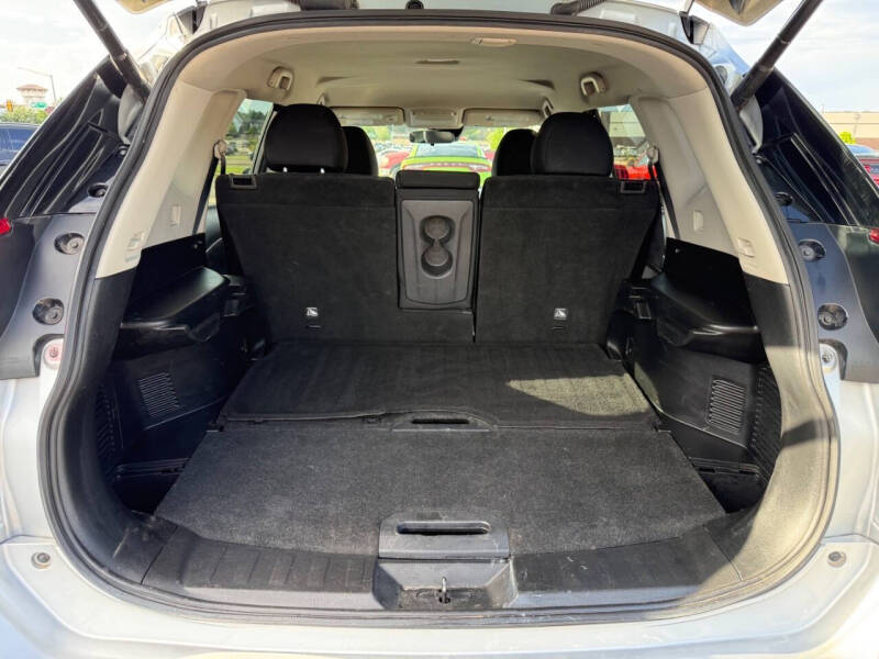 2019 Nissan Rogue S