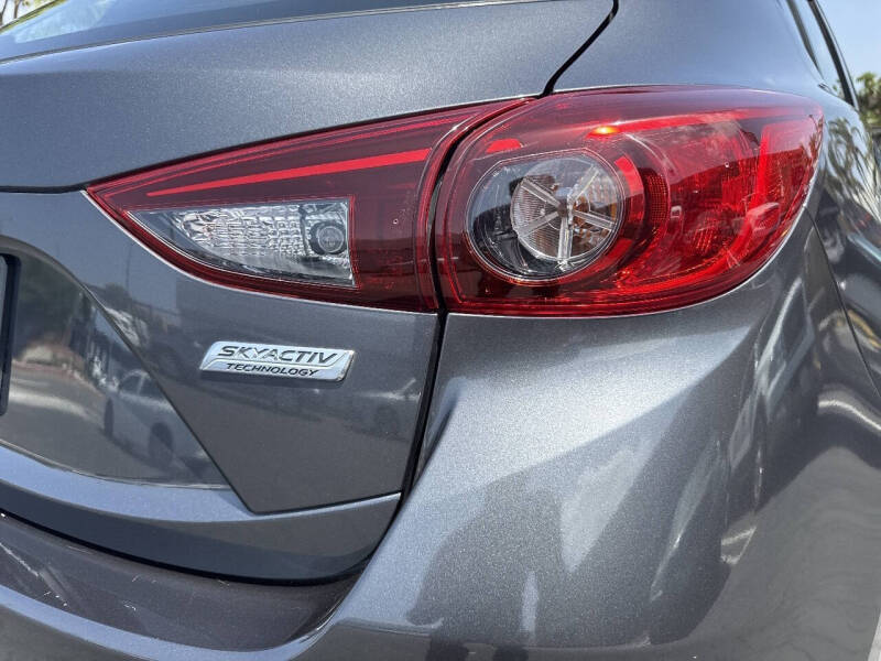 2014 Mazda MAZDA3 i Touring