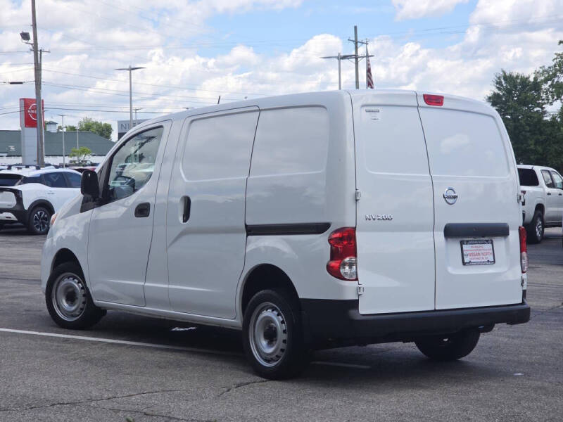 2020 Nissan NV200