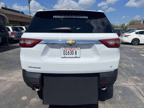 2020 Chevrolet Traverse LT Cloth