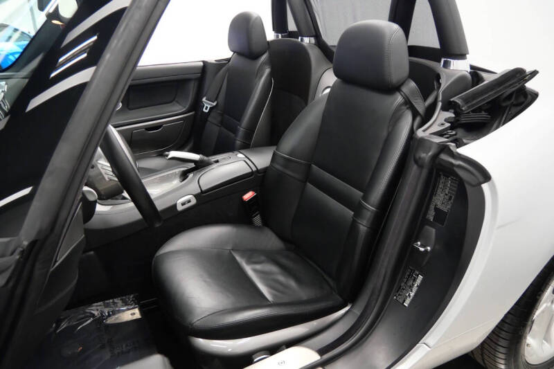 2002 BMW Z8