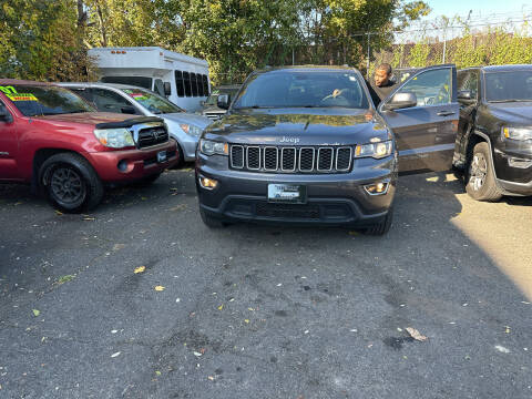 2017 Jeep Grand Cherokee for sale at 77 Auto Mall in Newark NJ