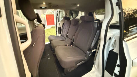 2018 Chrysler Pacifica Touring Plus