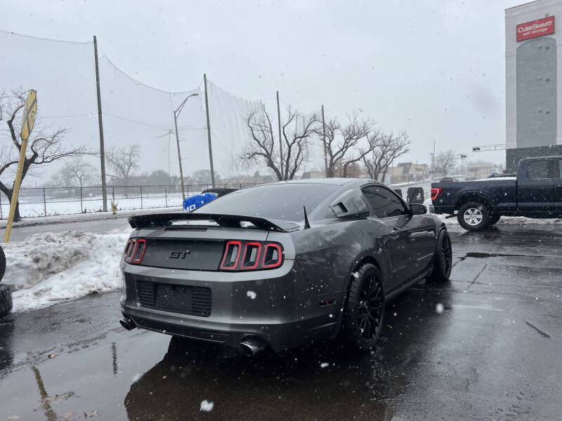2013 Ford Mustang GT Premium