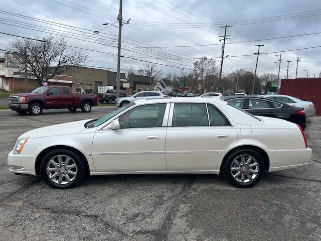 2009 Cadillac DTS for sale at Ralph McCain Auto Sales in Lansing MI