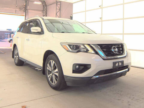 2017 Nissan Pathfinder SV