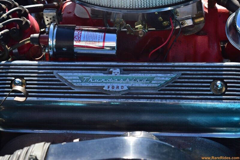1956 Ford Thunderbird