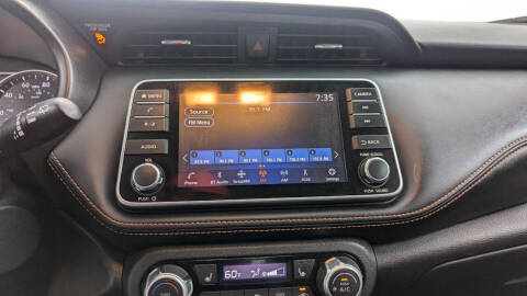 2019 Nissan Kicks SR