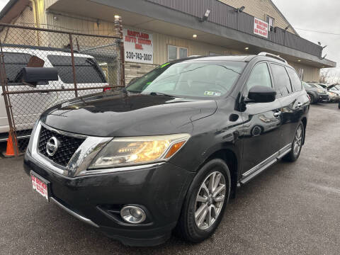 2014 Nissan Pathfinder for sale at Six Brothers Mega Lot in Youngstown OH