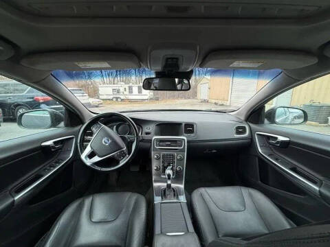 2015 Volvo V60 T5 Drive-E Premier