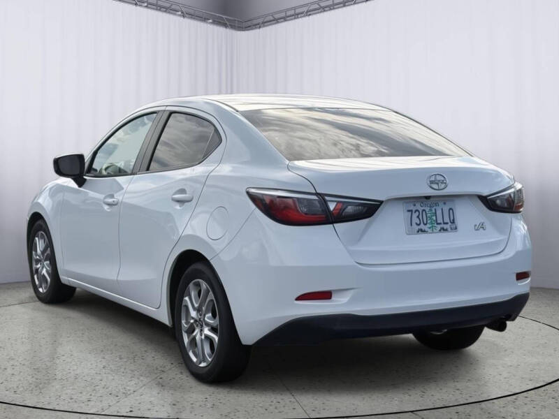 2016 Scion iA