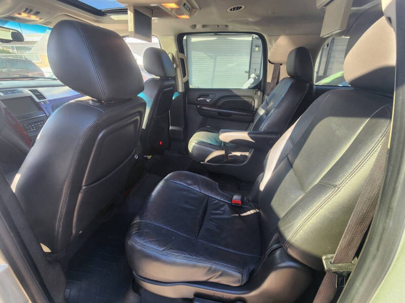 2012 Cadillac Escalade ESV Luxury