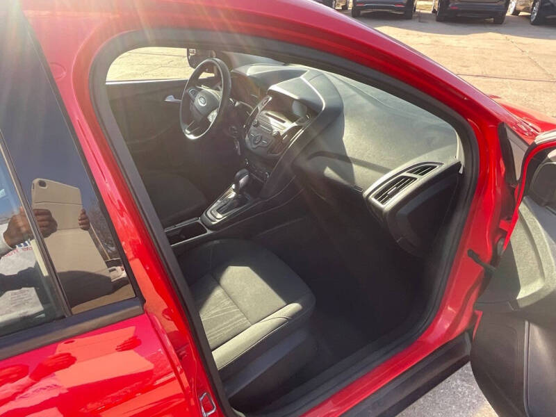 2017 Ford Focus SE