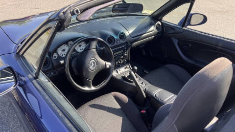 2002 Mazda MX-5 Miata