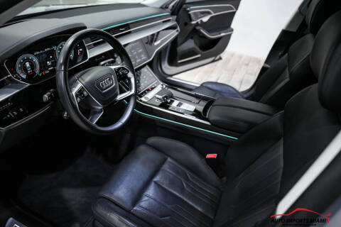 2022 Audi A8 L quattro 55 TFSI