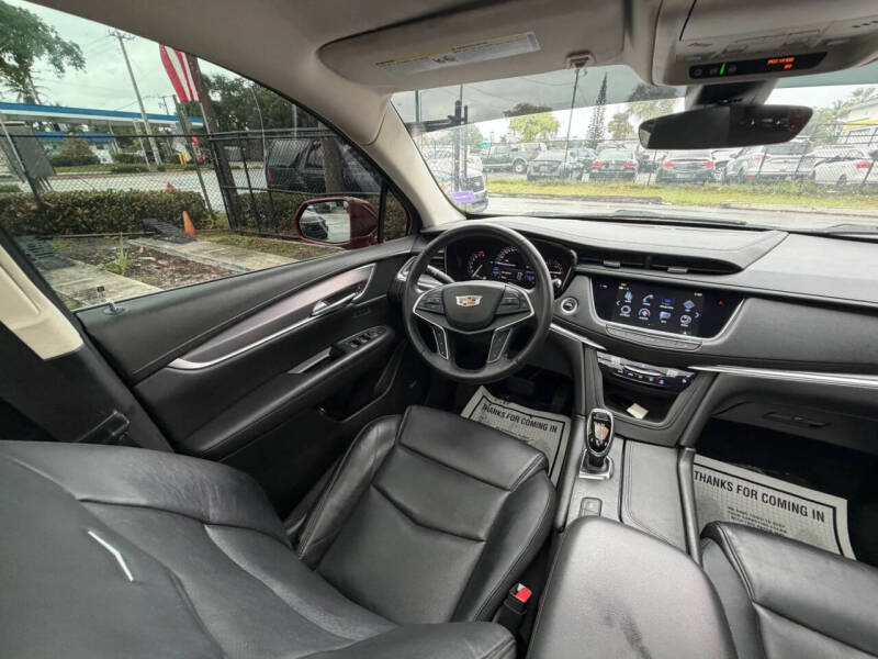 2018 Cadillac XT5 Premium Luxury