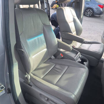 2011 Honda Odyssey EX-L w/DVD