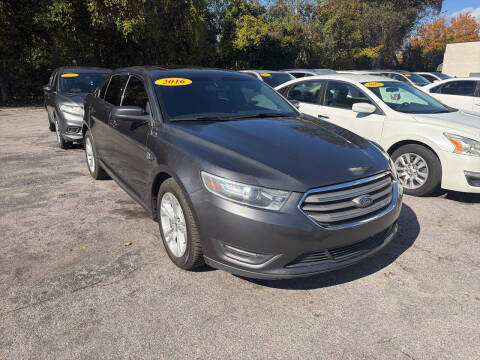 2016 Ford Taurus SEL