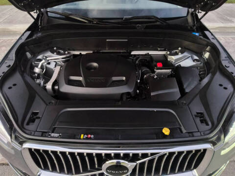 2020 Volvo XC90 T5 Momentum