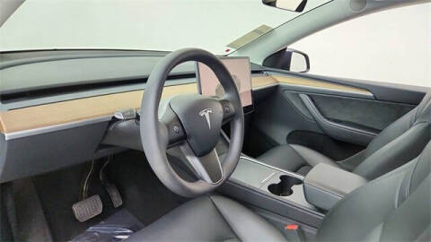 2025 Tesla Model Y Long Range