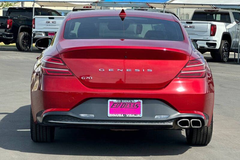 2022 Genesis G70
