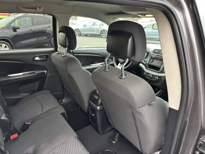 2018 Dodge Journey SE