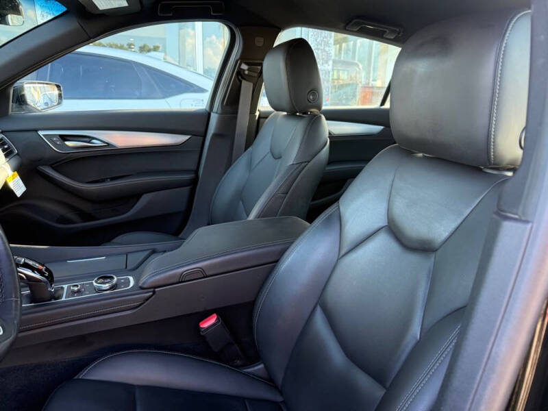 2024 Cadillac CT5 Luxury