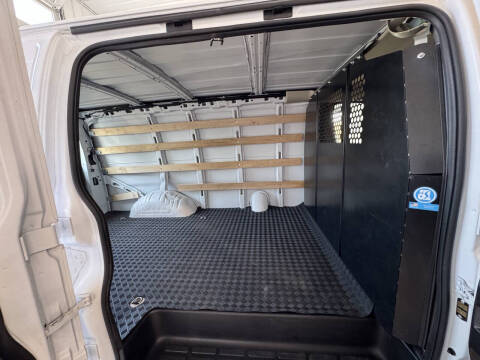 2023 GMC Savana 2500