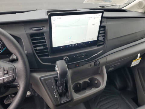 2025 Ford Transit 250