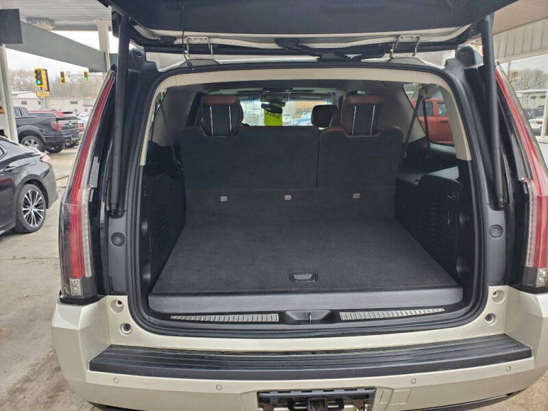 2015 Cadillac Escalade ESV Premium