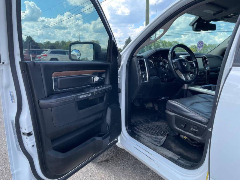 2017 RAM 1500 Laramie