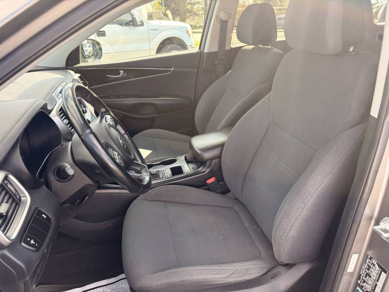 2016 Kia Sorento LX