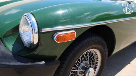 1977 MG B