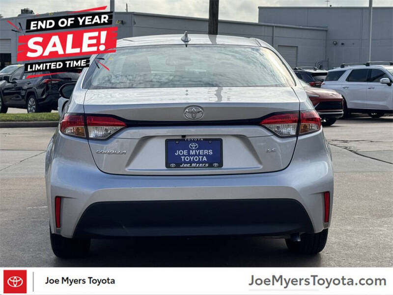 2025 Toyota Corolla LE