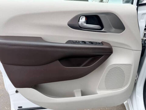 2018 Chrysler Pacifica Touring Plus