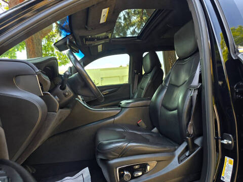 2016 Cadillac Escalade ESV Platinum