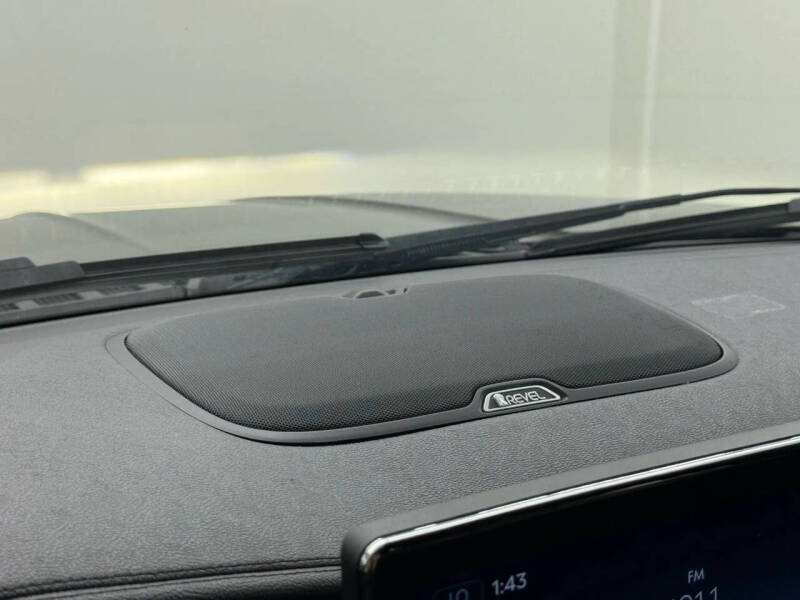 2023 Lincoln Navigator L Standard