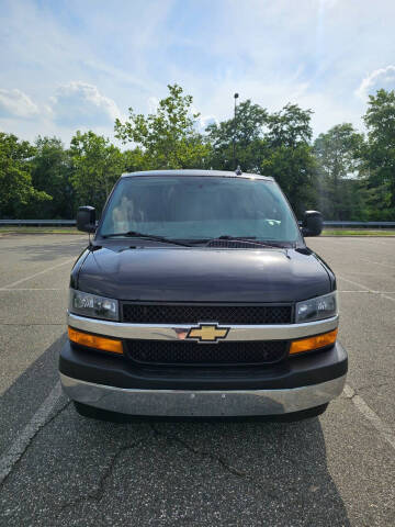 2018 Chevrolet Express 2500