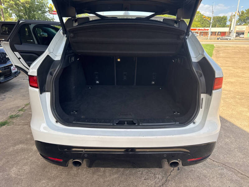 2017 Jaguar F-PACE S