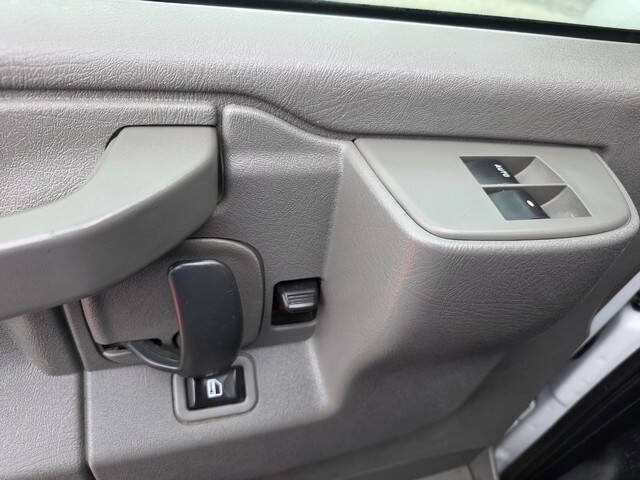 2018 Chevrolet Express 2500