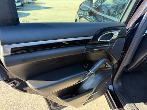 2011 Porsche Cayenne S