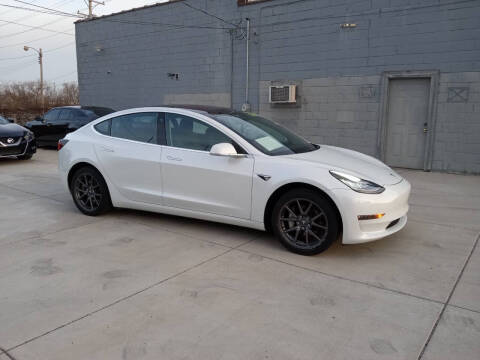 2018 Tesla Model 3 Mid Range