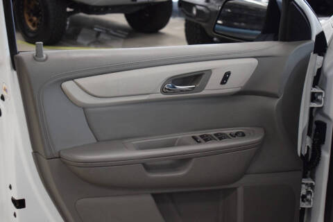 2017 Chevrolet Traverse LS