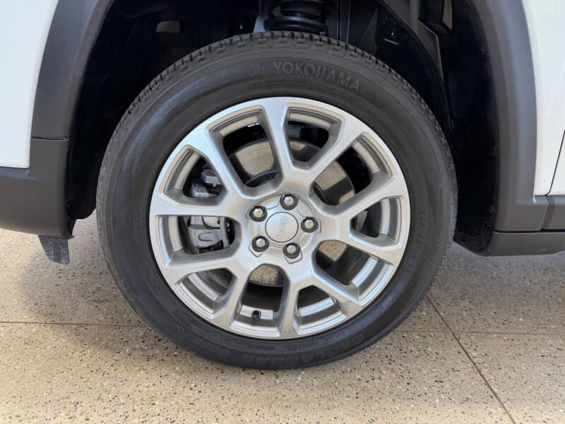 2024 Jeep Compass Latitude Lux