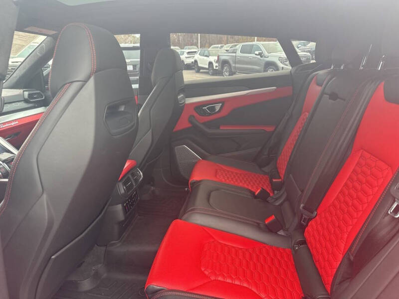 2019 Lamborghini Urus