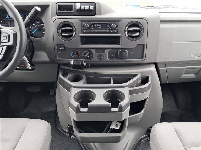 2025 Ford E-Series