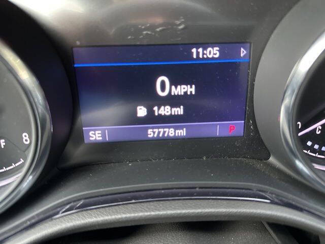 2020 Buick Encore GX Select