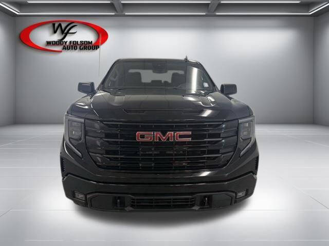 2026 GMC Sierra 1500 Elevation Standard