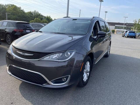 2018 Chrysler Pacifica for sale at CU Carfinders in Norcross GA